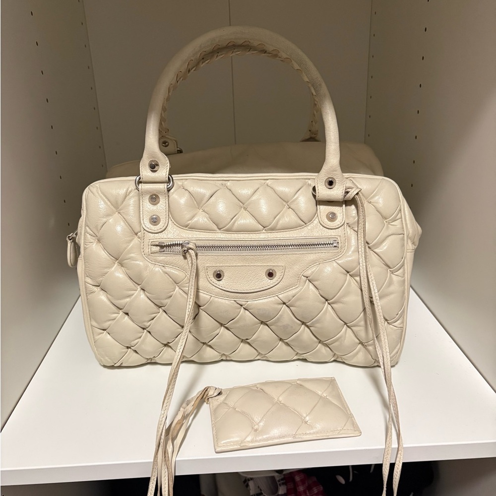 Balenciaga Quilted Mattelasse Leather City Bag MM